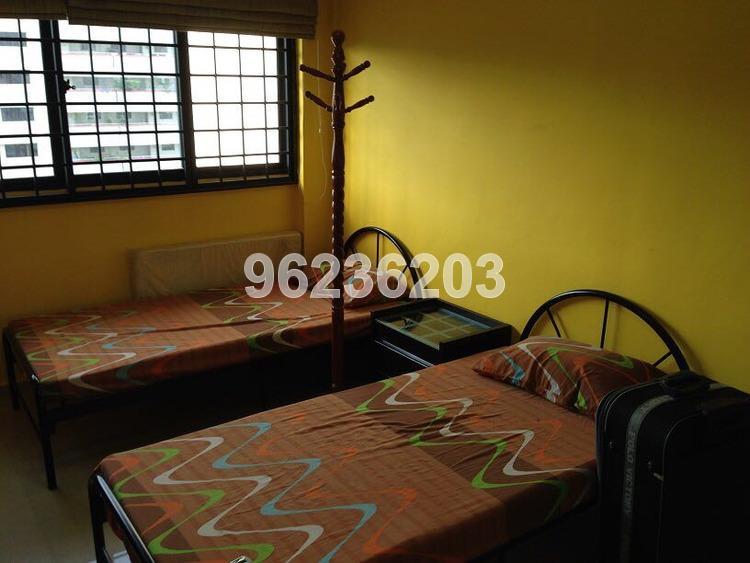 Blk 240 Jurong East Street 21 (Jurong East), HDB 5 Rooms #165489302
